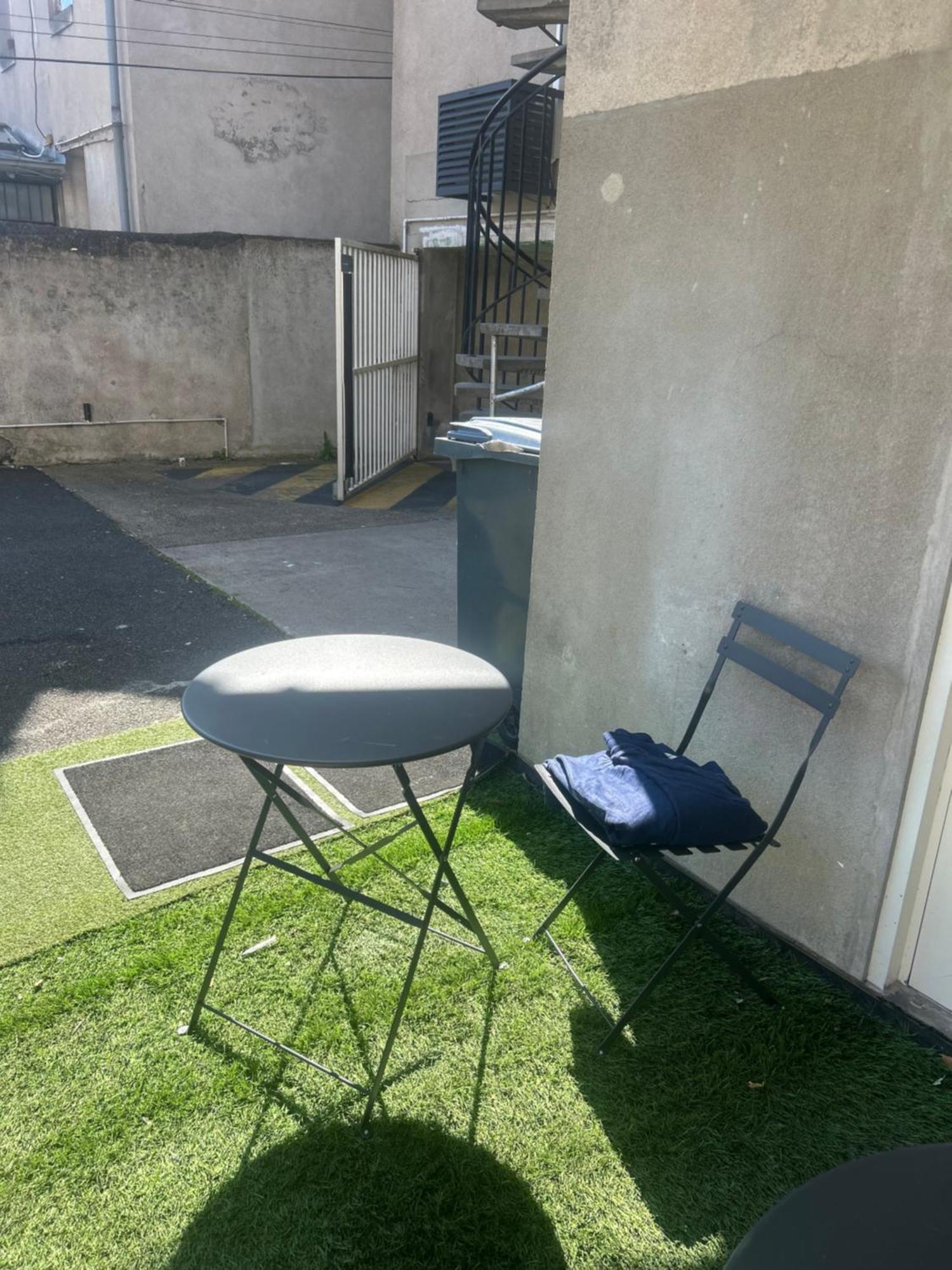 Appartement Charmant Proche Gare Tours Exterior foto